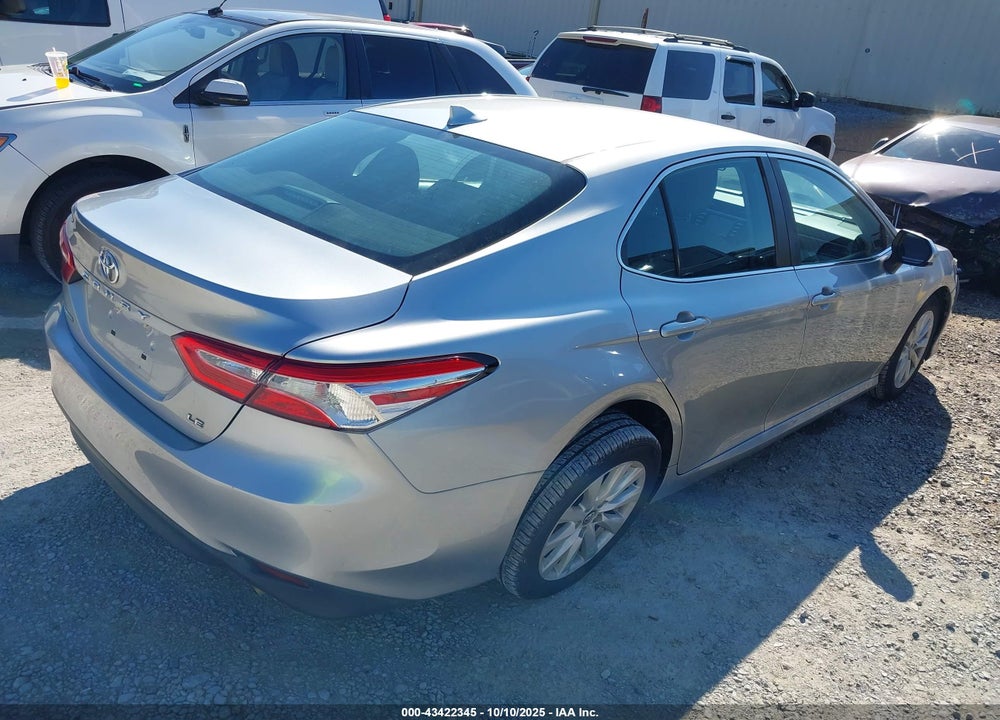 2019 TOYOTA CAMRY LE VIN: 4T1B11HK2KU856201
