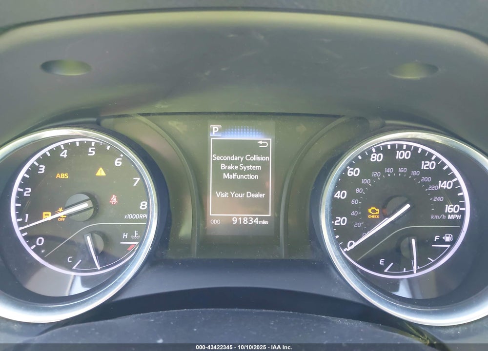 2019 TOYOTA CAMRY LE VIN: 4T1B11HK2KU856201