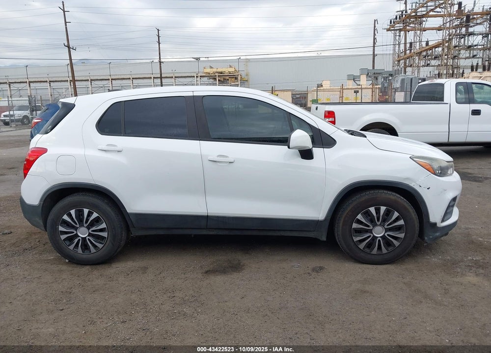 2018 CHEVROLET TRAX LS VIN: KL7CJKSB9JB701997