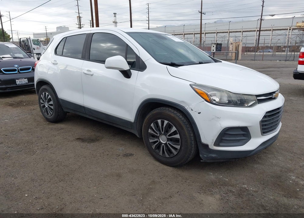 2018 CHEVROLET TRAX LS VIN: KL7CJKSB9JB701997