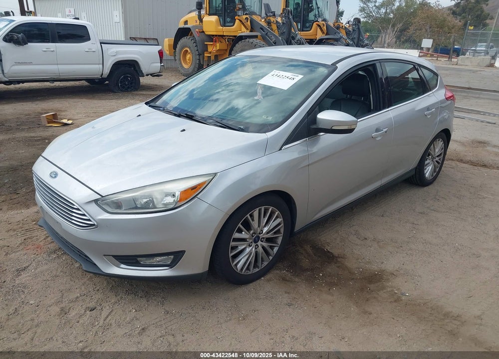 2015 FORD FOCUS TITANIUM VIN: 1FADP3N20FL262073