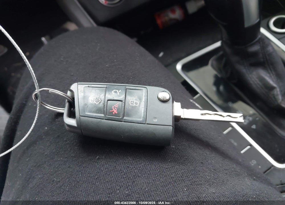 2019 VOLKSWAGEN JETTA 1.4T R-LINE/1.4T S/1.4T SE VIN: 3VWC57BU7KM252817