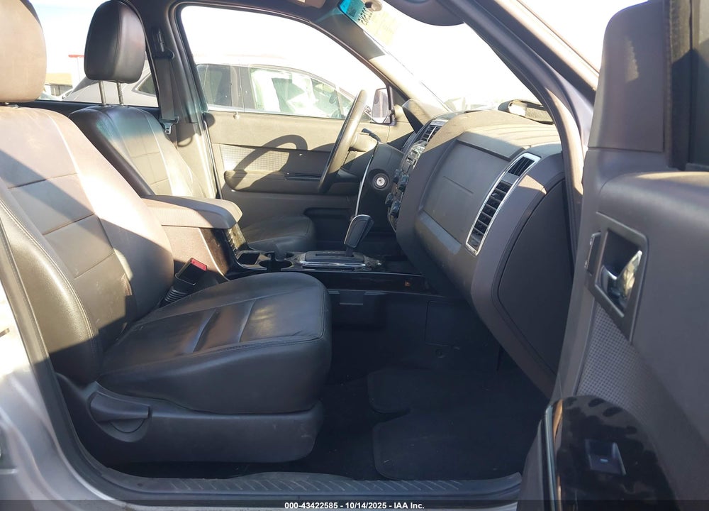 2010 FORD ESCAPE LIMITED VIN: 1FMCU9EG2AKC22391