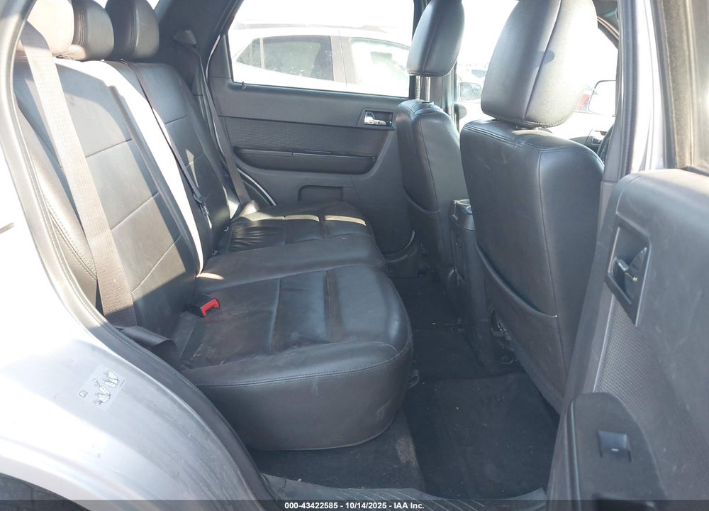 2010 FORD ESCAPE LIMITED VIN: 1FMCU9EG2AKC22391