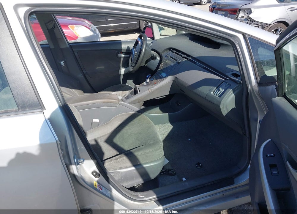 2011 TOYOTA PRIUS VIN: JTDKN3DUXB0303718