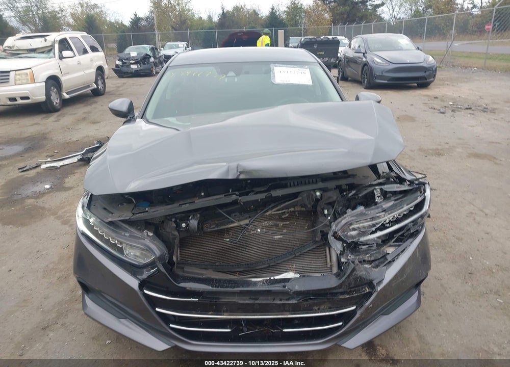 2021 HONDA ACCORD LX VIN: 1HGCV1F1XMA020083