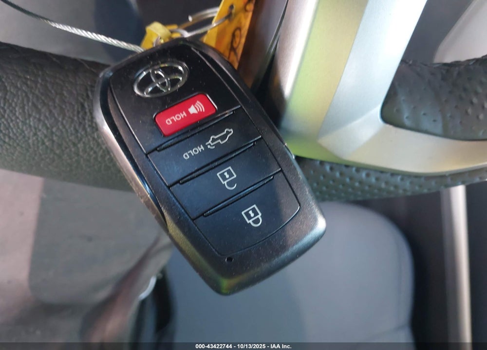 2025 TOYOTA TUNDRA SR5 4WD VIN: 5TFLA5DB7SX333177
