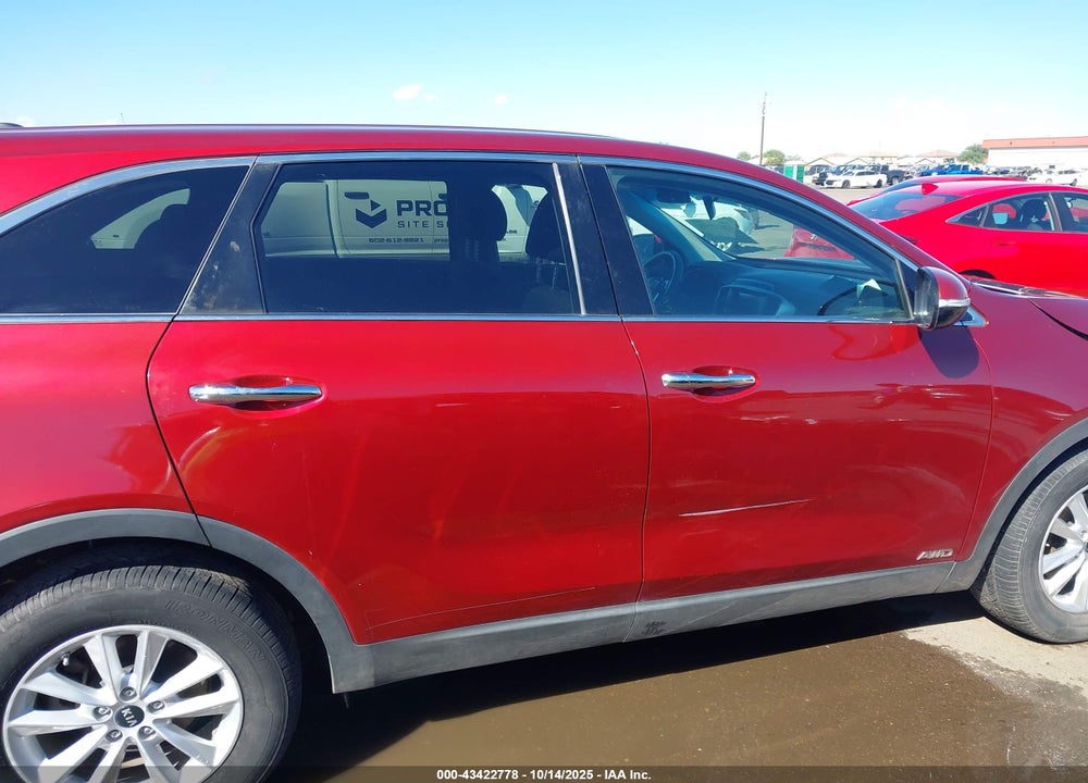2020 KIA SORENTO 3.3L LX VIN: 5XYPGDA54LG629657