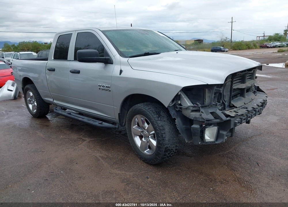 2018 RAM 1500 EXPRESS 4X2 6'4 BOX VIN: 1C6RR6FG0JS280326