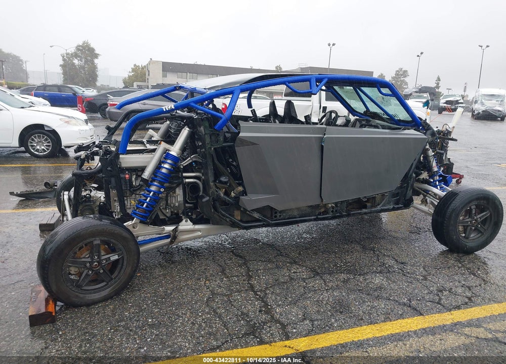 2024 POLARIS RZR PRO R 4 PREMIUM VIN: 3NSRMC2K6RG333242