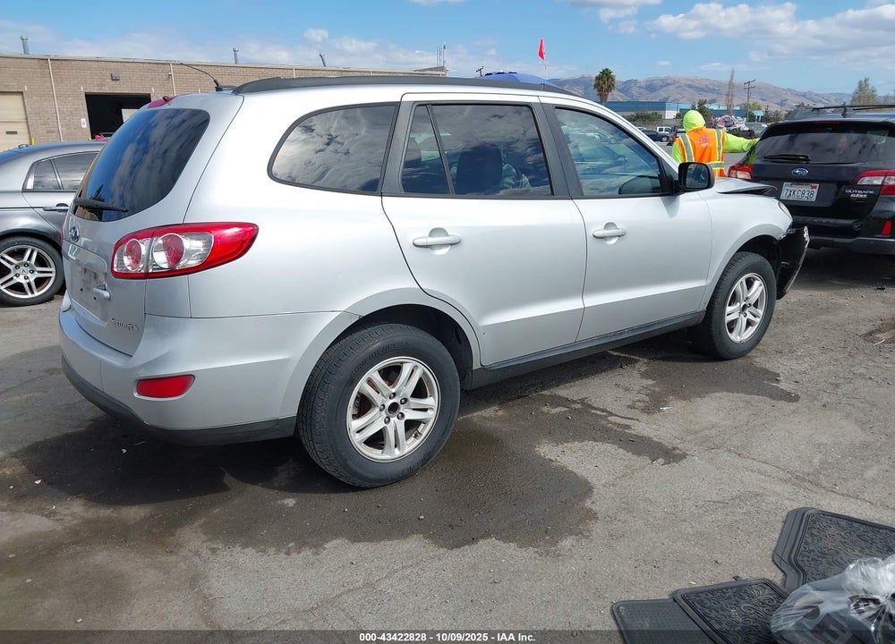 2011 HYUNDAI SANTA FE VIN: 5XYZG3AB6BG004166