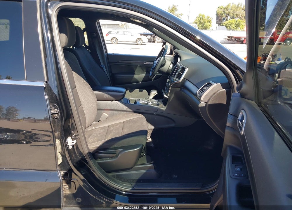 2019 JEEP GRAND CHEROKEE VIN: 1C4RJEAGXKC816826
