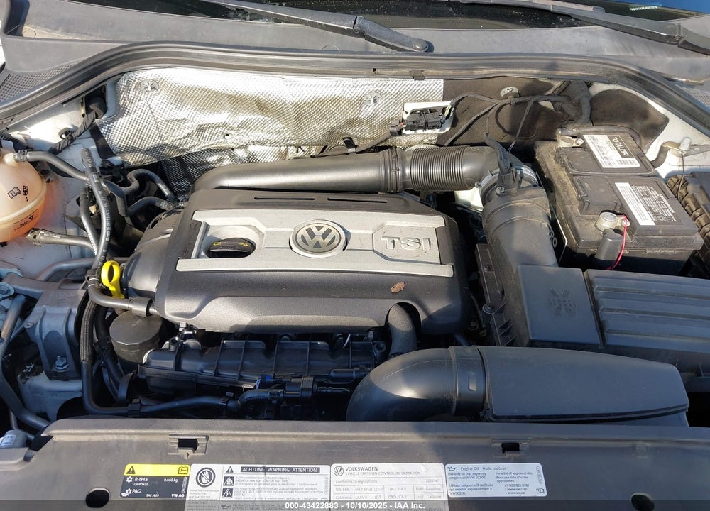 2018 VOLKSWAGEN TIGUAN LIMITED 2.0T VIN: WVGAV7AX6JK001326