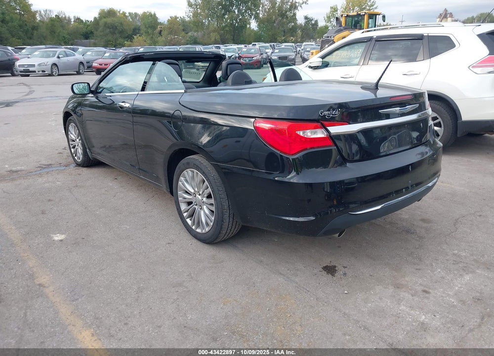 2013 CHRYSLER 200 VIN: 1C3BCBFG1DN513805