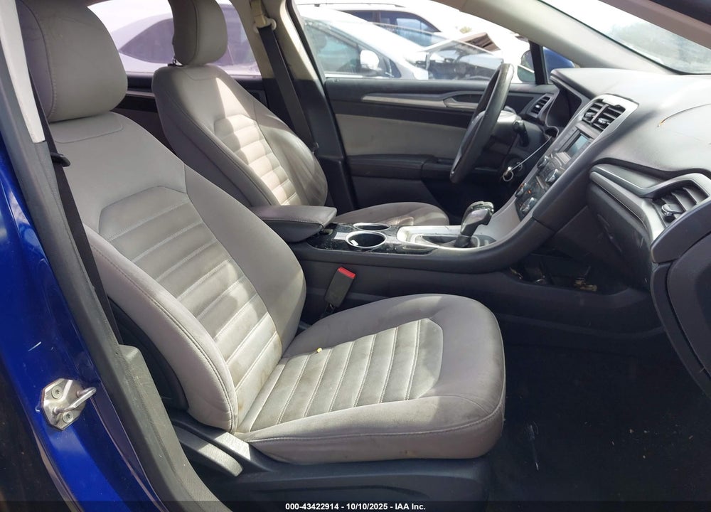 2013 FORD FUSION S VIN: 3FA6P0G76DR216066