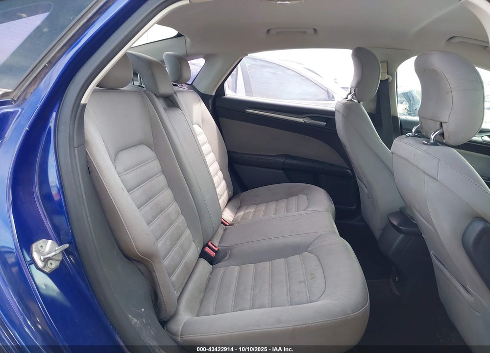 2013 FORD FUSION S VIN: 3FA6P0G76DR216066