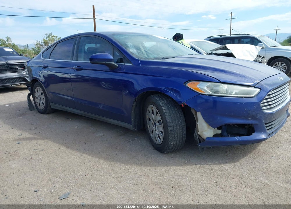 2013 FORD FUSION S VIN: 3FA6P0G76DR216066