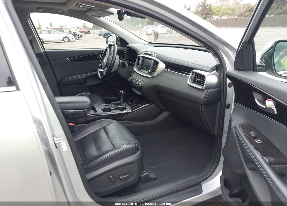 2018 KIA SORENTO 3.3L EX VIN: 5XYPH4A53JG398065