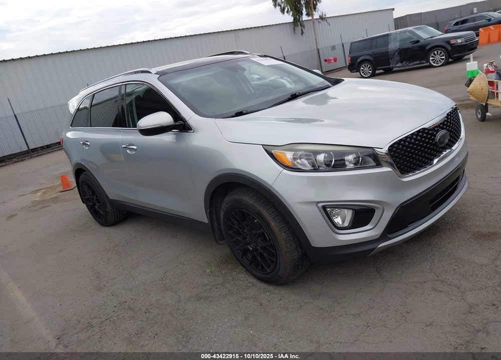 2018 KIA SORENTO 3.3L EX VIN: 5XYPH4A53JG398065