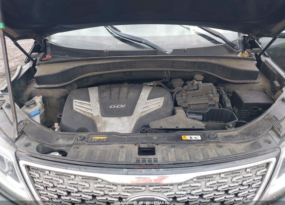 2014 KIA SORENTO LIMITED V6 VIN: 5XYKWDA74EG437107