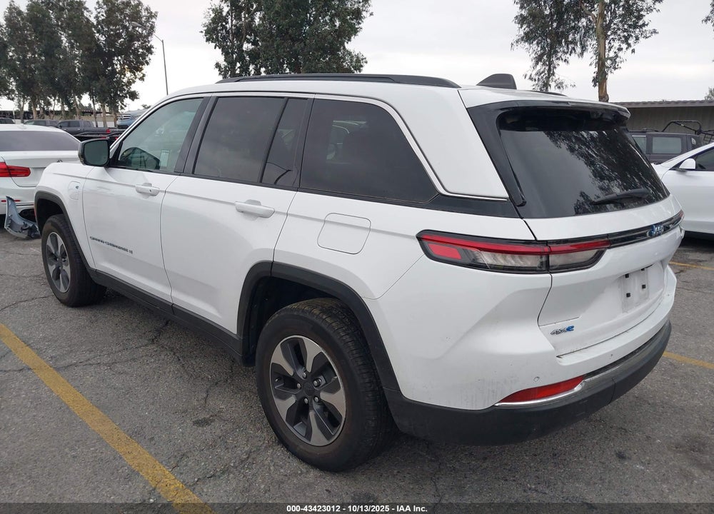 2024 JEEP GRAND CHEROKEE 4XE VIN: 1C4RJYB62RC253420