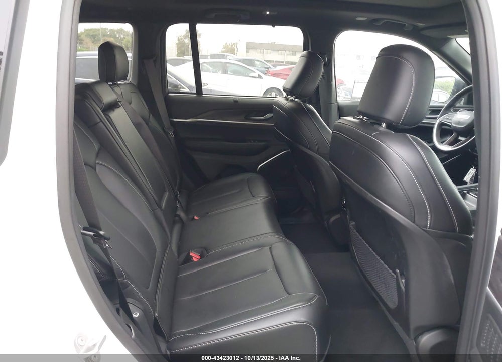 2024 JEEP GRAND CHEROKEE 4XE VIN: 1C4RJYB62RC253420