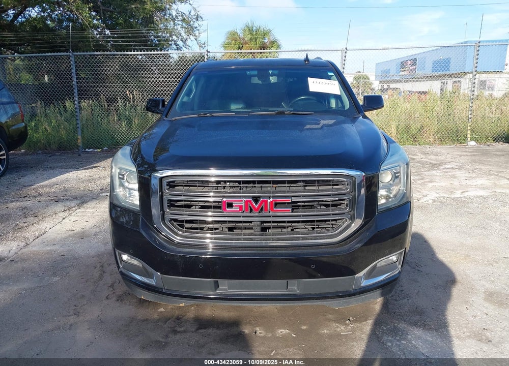 2018 GMC YUKON SLE VIN: 1GKS1AKCXJR303632