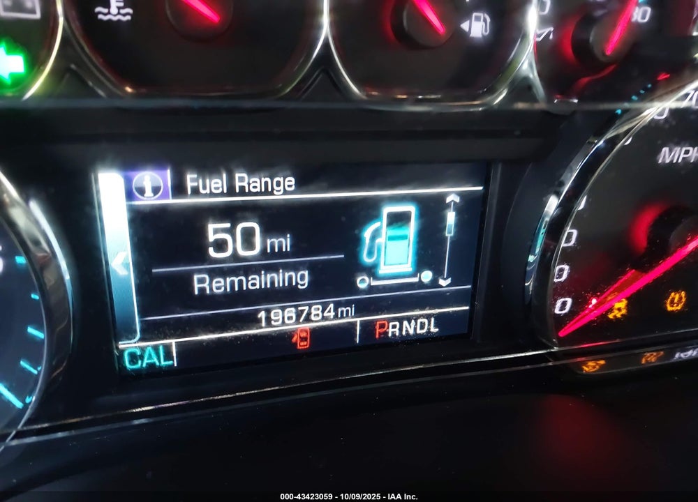 2018 GMC YUKON SLE VIN: 1GKS1AKCXJR303632