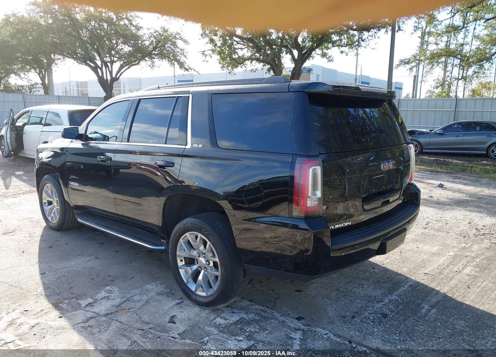 2018 GMC YUKON SLE VIN: 1GKS1AKCXJR303632