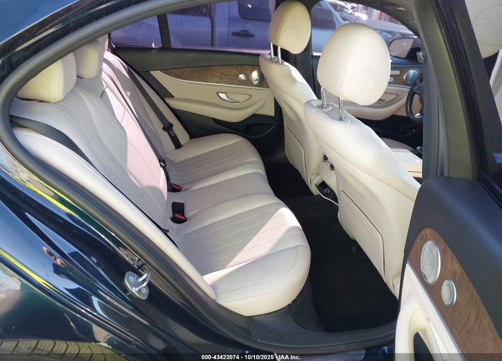 2017 MERCEDES-BENZ E-CLASS VIN: WDDZF4JB4HA186165