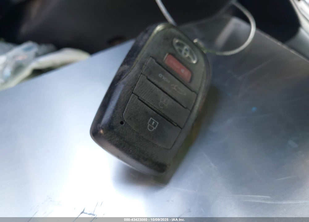 2025 TOYOTA COROLLA CROSS HYBRID XSE VIN: 7MUFBABG9SV080778