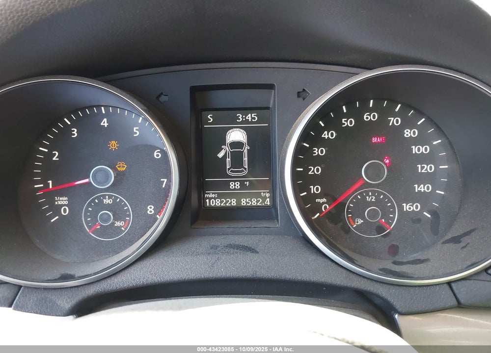 2011 VOLKSWAGEN GOLF 2.5L 2-DOOR VIN: WVWAB7AJ5BW042386