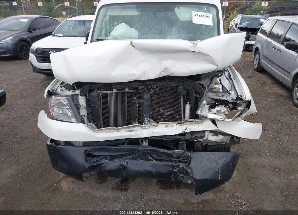 2021 NISSAN NV CARGO NV2500 HD SV STANDARD ROOF V6 VIN: 1N6BF0KY3MN810190