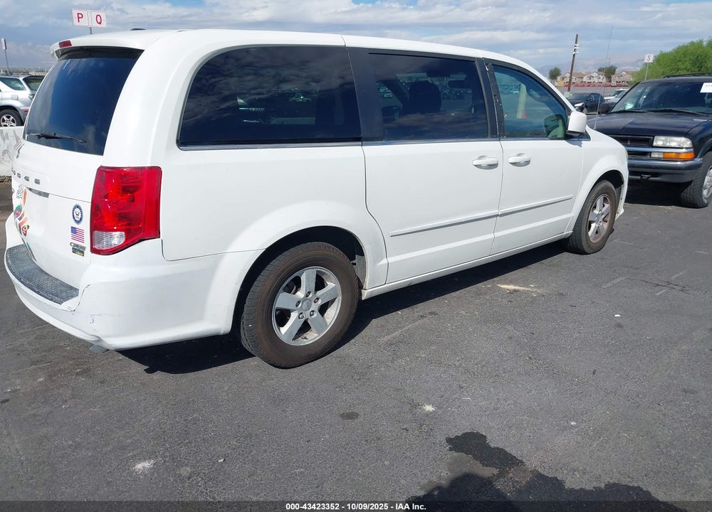 2012 DODGE GRAND CARAVAN CREW VIN: 2C4RDGDG6CR156727