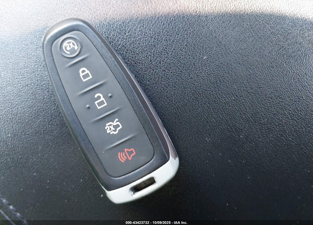 2015 FORD TAURUS VIN: 1FAHP2E81FG184542