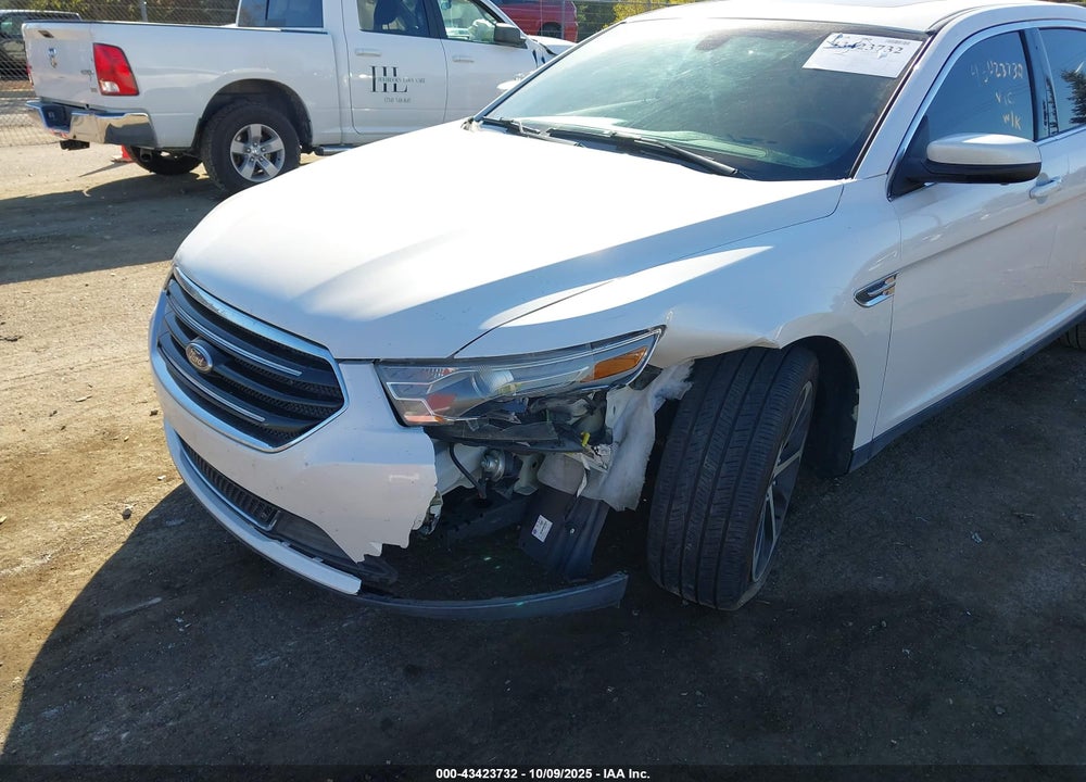 2015 FORD TAURUS VIN: 1FAHP2E81FG184542