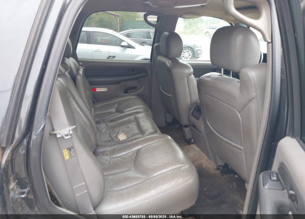 2003 CHEVROLET TAHOE LT VIN: 1GNEK13Z43J166270