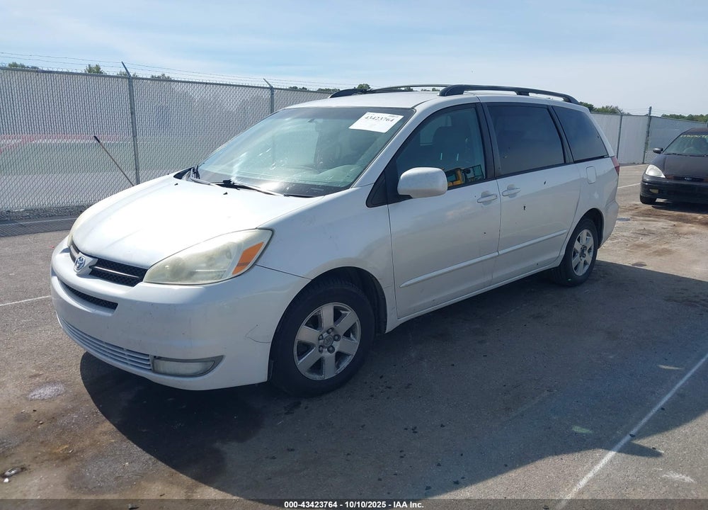 2005 TOYOTA SIENNA XLE VIN: 5TDZA22C25S274375