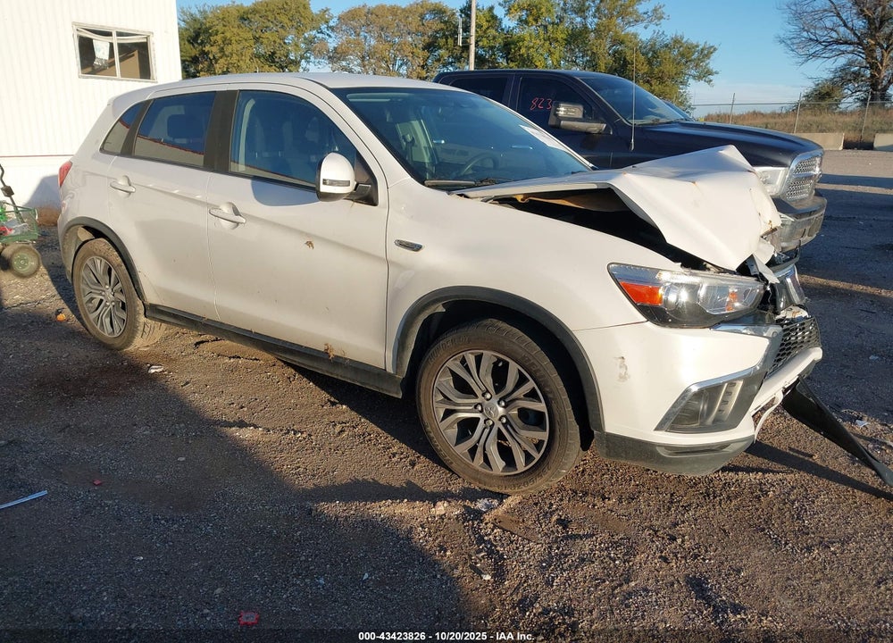 2018 MITSUBISHI OUTLANDER SPORT 2.0 ES VIN: JA4AP3AU1JZ015004