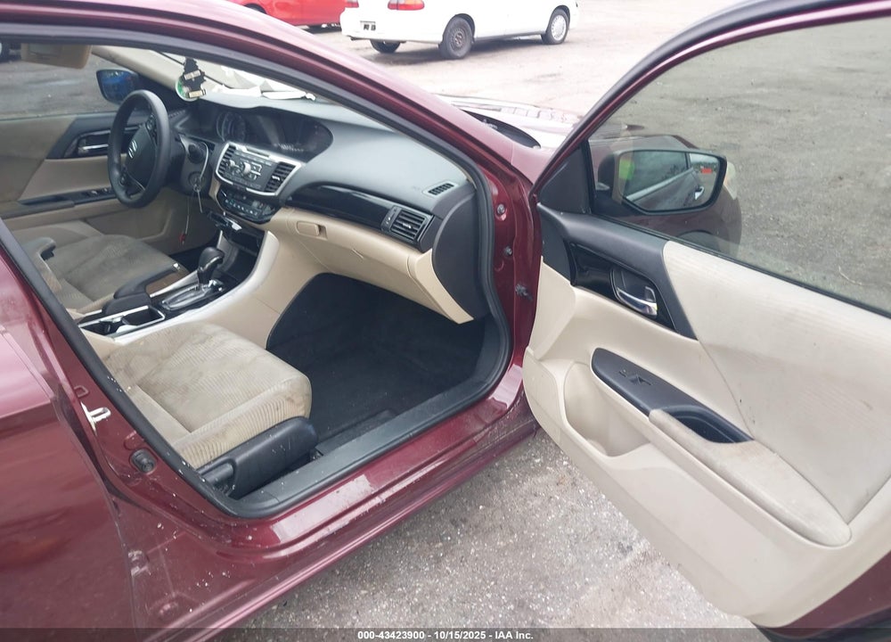 2017 HONDA ACCORD VIN: 1HGCR2F30HA064000