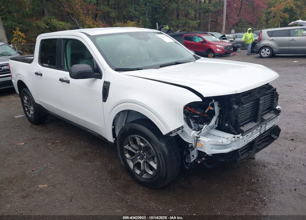 2024 FORD MAVERICK XLT VIN: 3FTTW8H35RRB62017