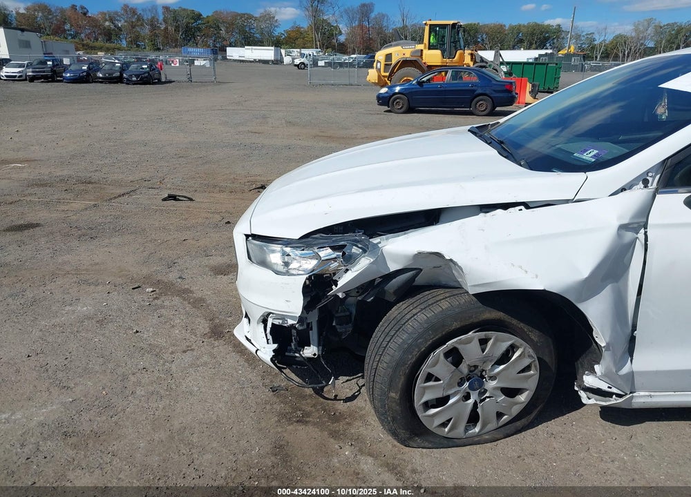 2019 FORD FUSION S VIN: 3FA6P0G77KR229728