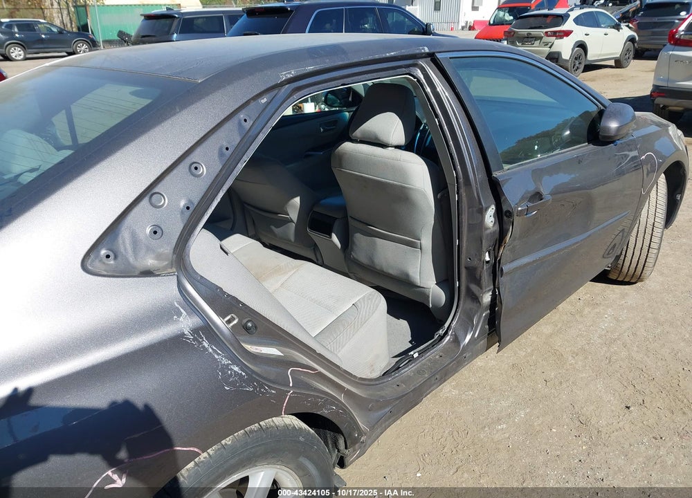 2015 TOYOTA CAMRY LE VIN: 4T4BF1FK4FR452493