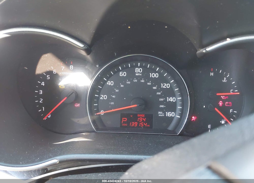 2014 KIA SORENTO VIN: 5XYKT3A63EG533983