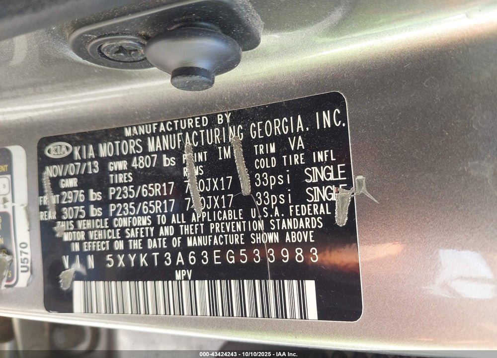 2014 KIA SORENTO VIN: 5XYKT3A63EG533983