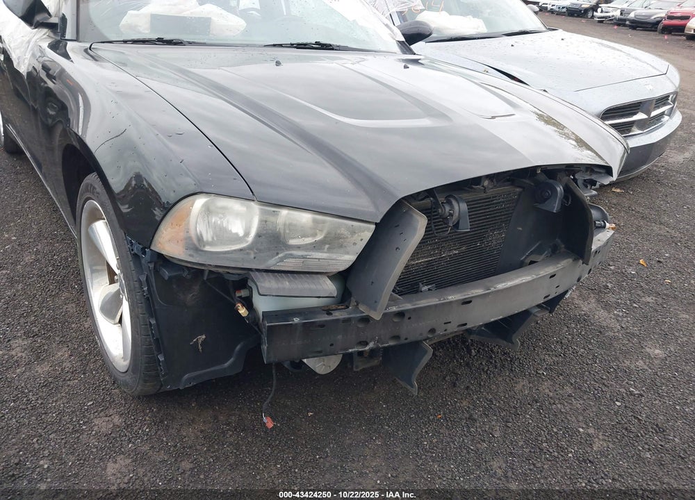 2013 DODGE CHARGER VIN: 2C3CDXHG2DH654810