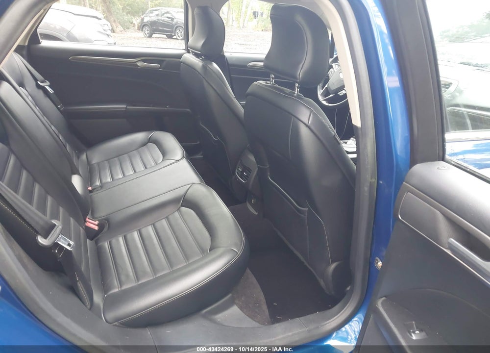 2017 FORD FUSION VIN: 3FA6P0H98HR111163