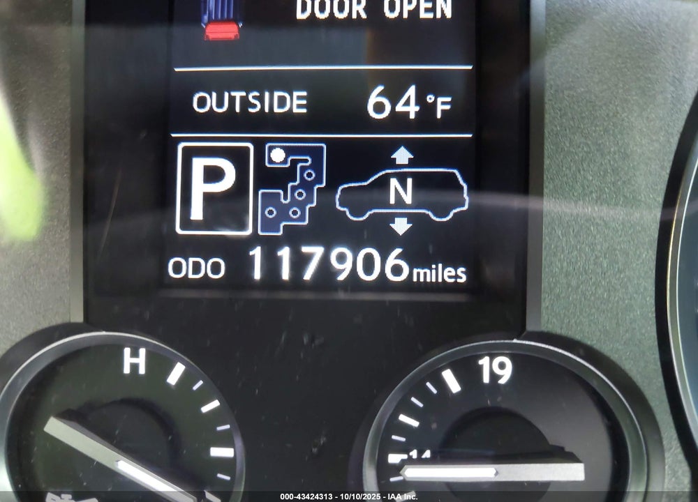 2015 LEXUS LX 570 VIN: JTJHY7AX6F4168868