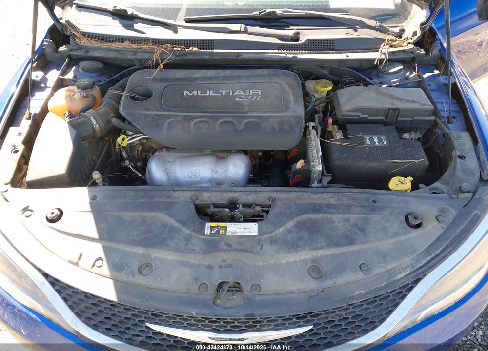 2016 CHRYSLER 200 VIN: 1C3CCCAB4GN184477