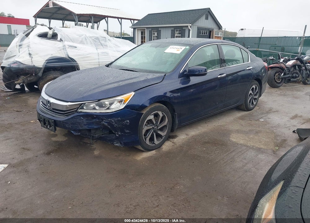 2017 HONDA ACCORD EX-L V6 VIN: 1HGCR3F84HA032197